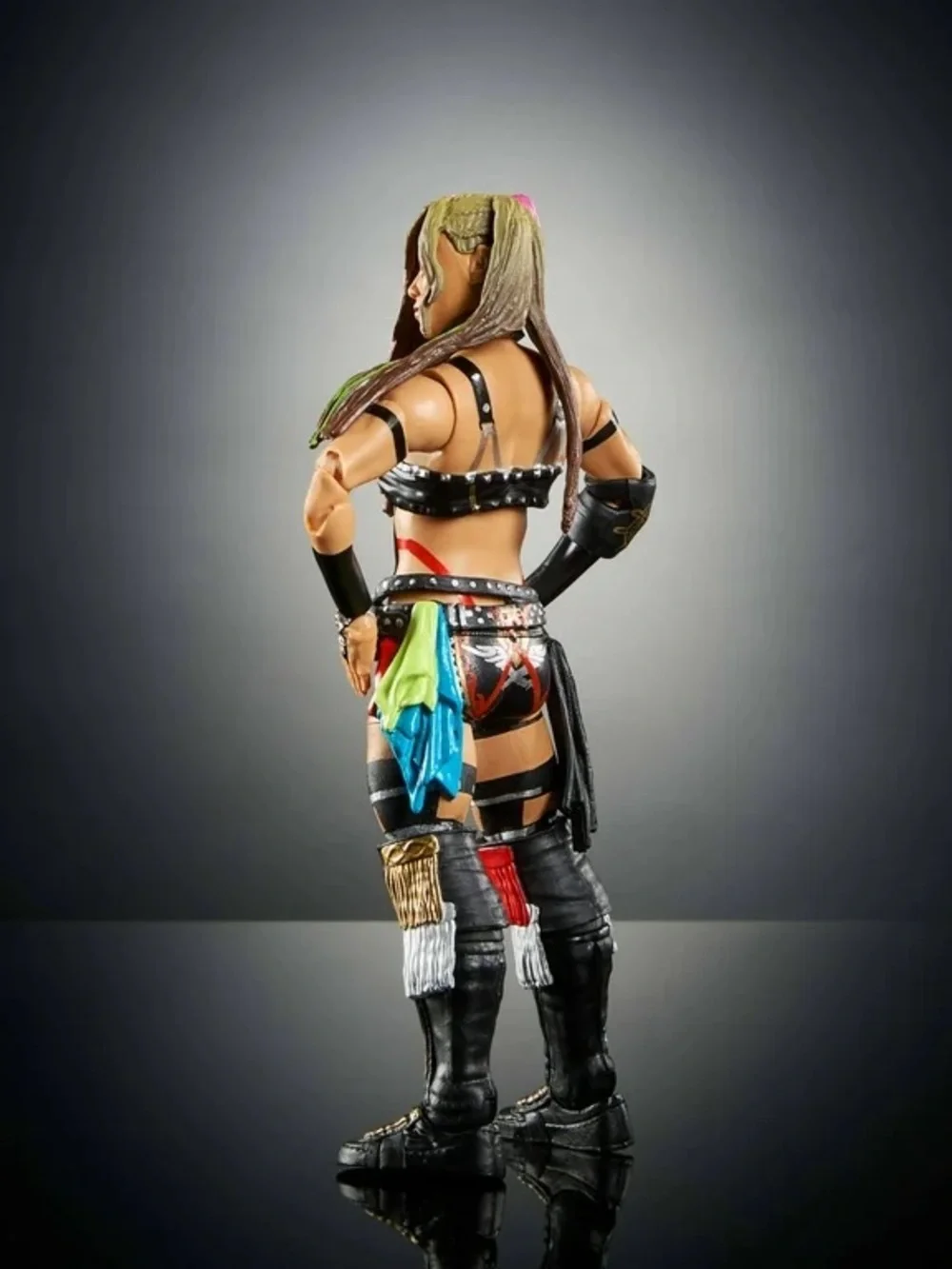 NIB WWE Elite Series 115 Kairi Sane Articulated Collectible Action Figure